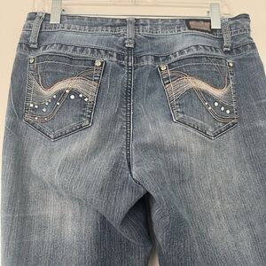 Stylish Blue Jeans with Rhinestone Embellished Pockets Size 8